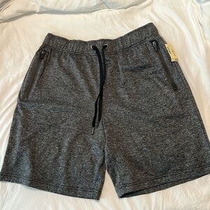 Men’s gray Aeropostale jogger short